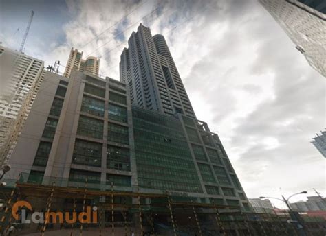 globe telecom pasay photos|Globe Telecom Plaza.
